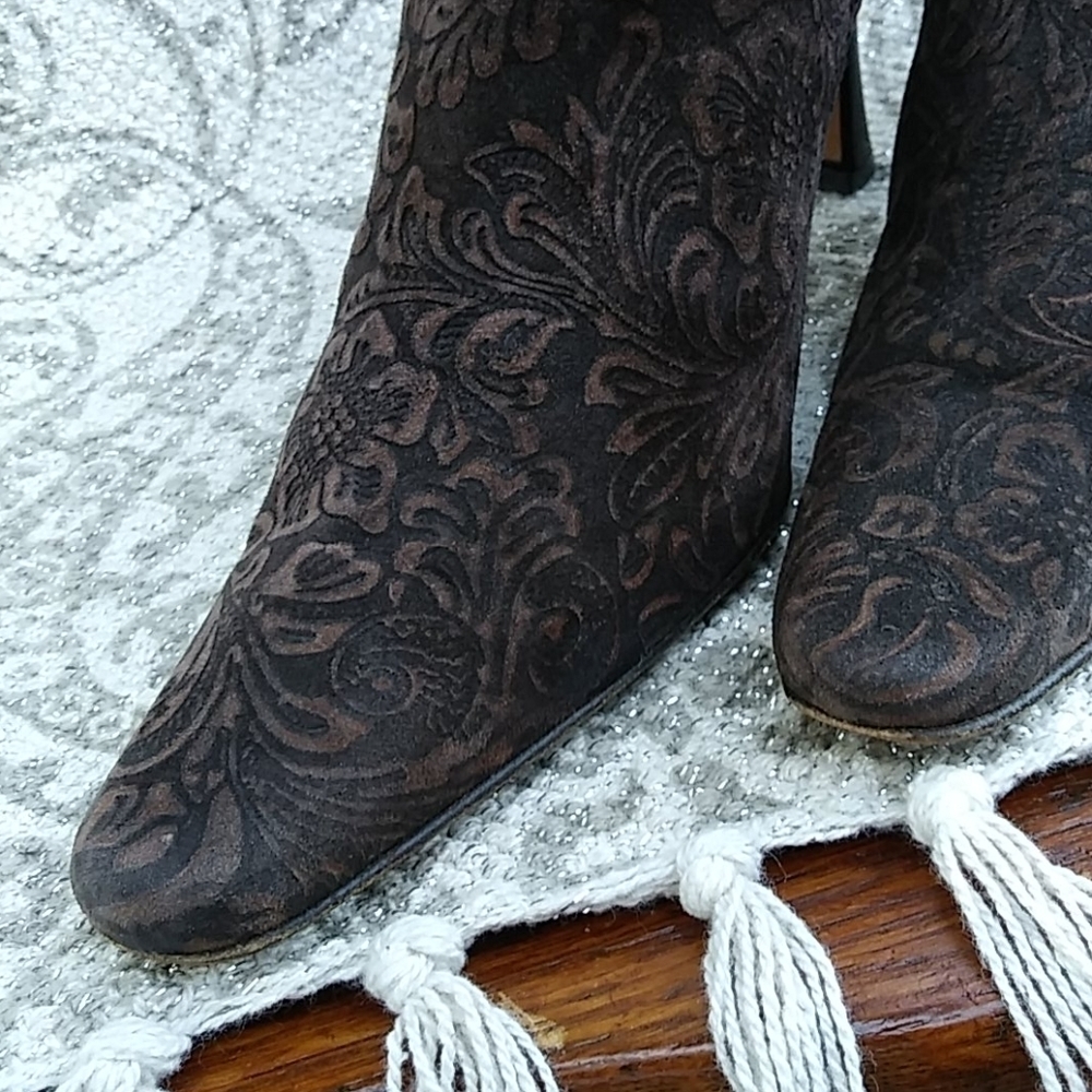 Isaac Mizrahi Paisley Cool Shooties/Booties in Brown Suede - Picture 3 of 8